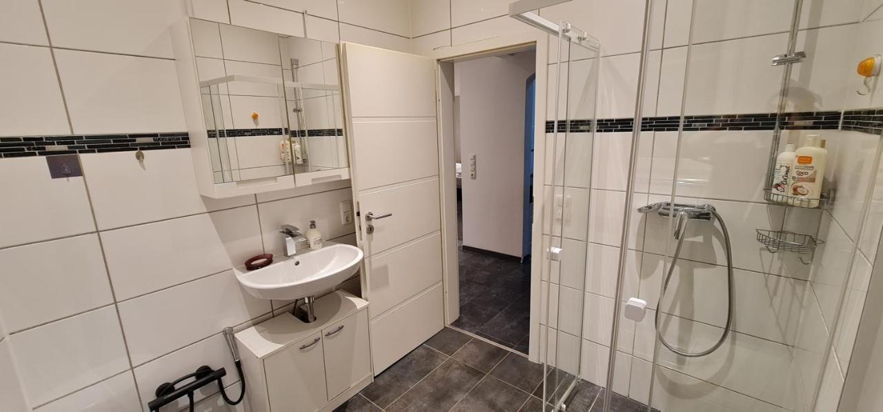 Rs Zimmervermietung Euskirchen Buitenkant foto